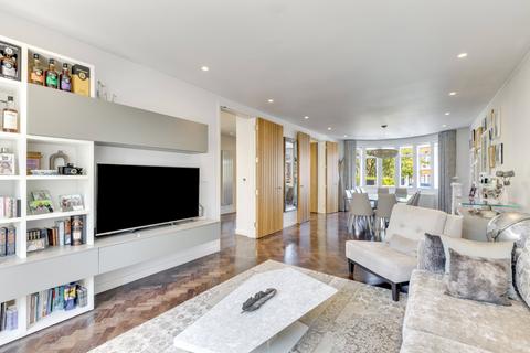 6 bedroom detached house for sale, Fairholme Gardens, London, N3