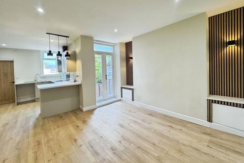 undefined, St. Cenydd Road, Caerphilly, CF83 2TD
