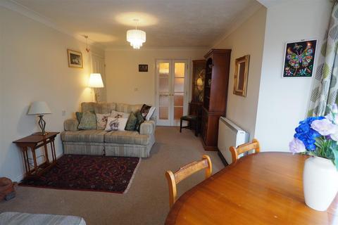undefined, Chatsworth Court, Derbyshire DE6