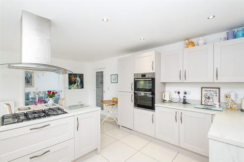 4 bedroom detached house for sale, Laver Way, Ripon