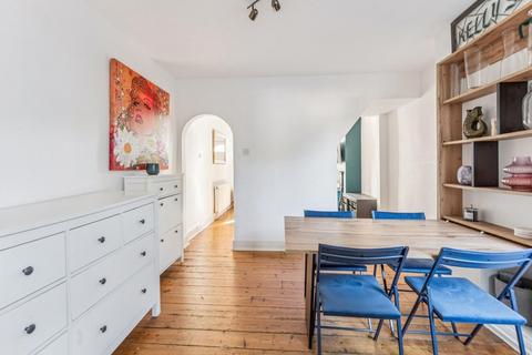 2 bedroom terraced house for sale, Herkomer Road, Bushey, WD23