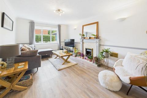 undefined, Little Holbury, Whitminster, Gloucester