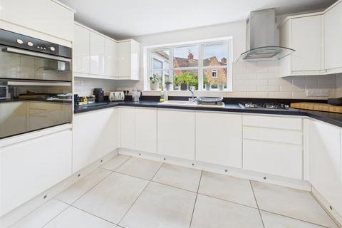 undefined, Little Holbury, Whitminster, Gloucester