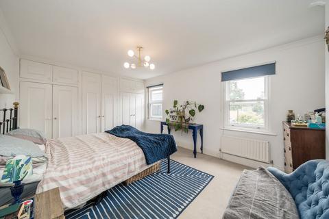 4 bedroom house for sale, Church Lane, Teddington TW11