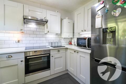 1 Eversley Cross, Bexleyheath, DA7 6RU