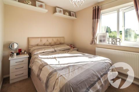 1 Eversley Cross, Bexleyheath, DA7 6RU