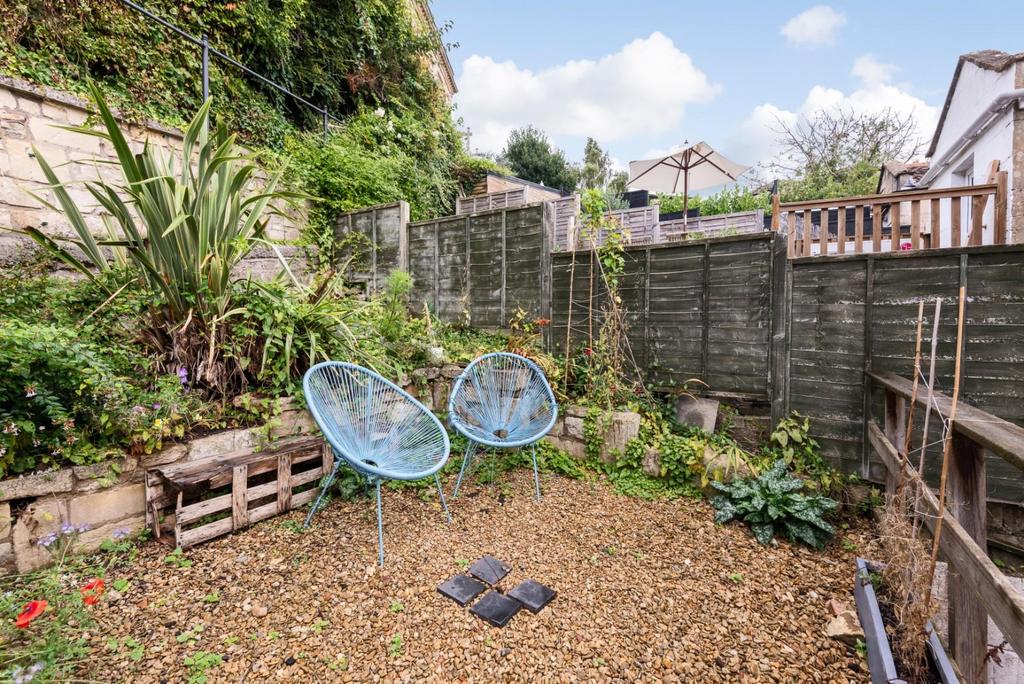 3 Pera Place, Bath BA1 5 NX-4.jpg