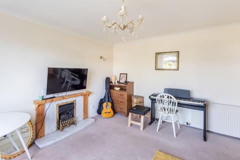 15 Clark Terrace, Crieff, PH7 3QE