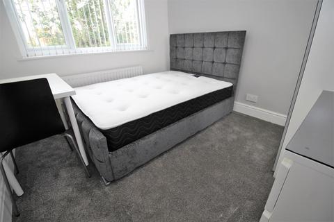 1 bedroom in a house share to rent, Brazil Street, Leicester