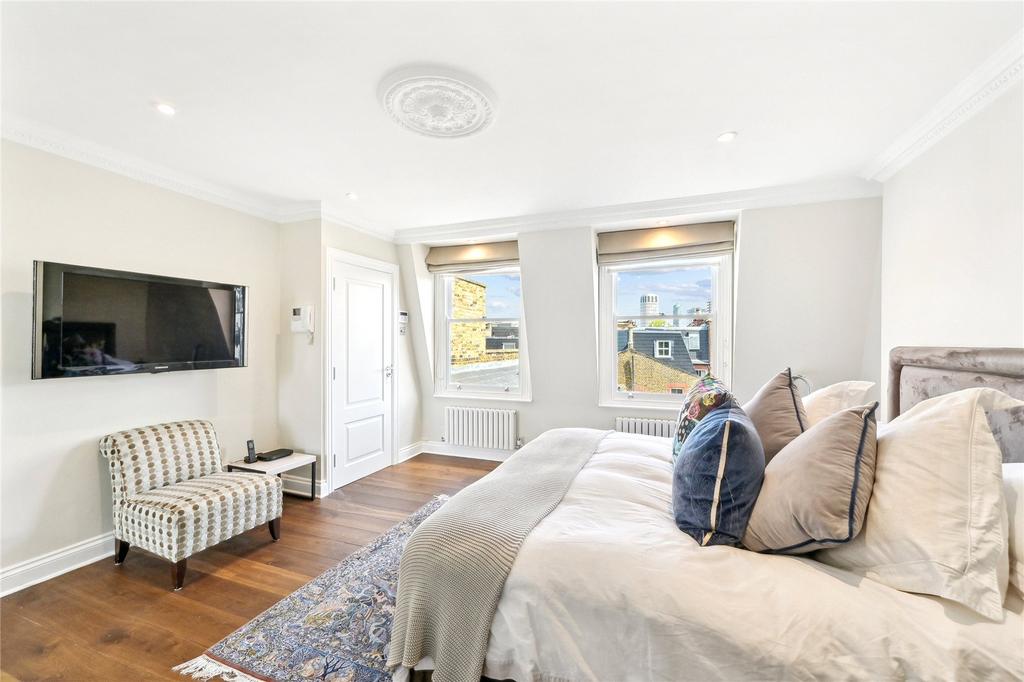 Principal Bedroom