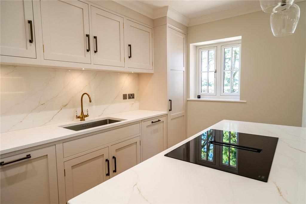 Day Room/Kitchen