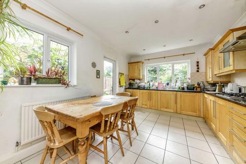 5 bedroom terraced house for sale, Princes Road, Teddington TW11