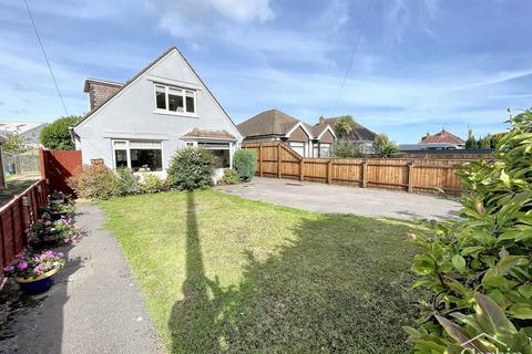 2 bedroom chalet for sale, Francis Avenue, Bournemouth, BH11 8