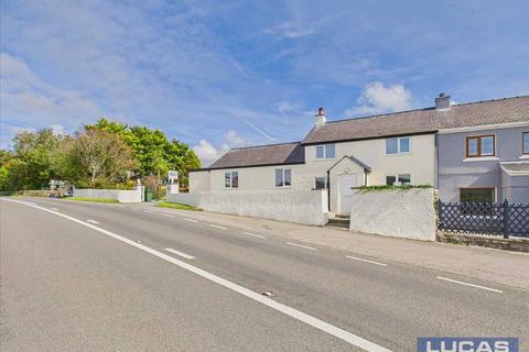 3 bedroom semi-detached house for sale, Pen Y Graig, Llanfaethlu