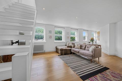 2 bedroom penthouse for sale, St. John Street, London, EC1V