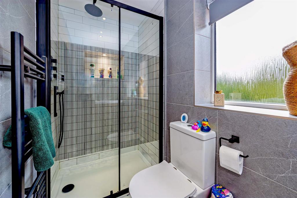 Ensuite shower room