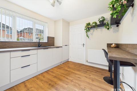 12 Arkless Grove, The Grove, Consett, DH8 8AB