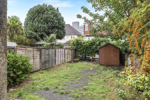 3 bedroom semi-detached house for sale, Chisholm Road, Croydon, CR0