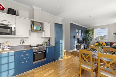3 bedroom apartment for sale, Hilda Road, Southall, UB2
