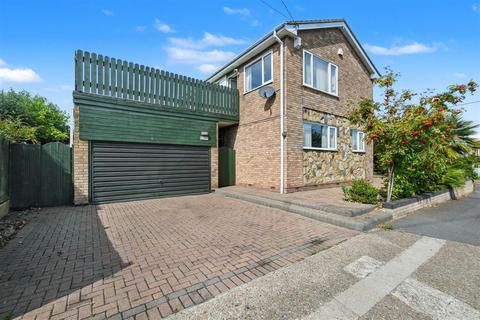undefined, May Avenue, Canvey Island SS8