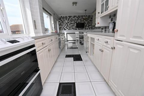 undefined, May Avenue, Canvey Island SS8