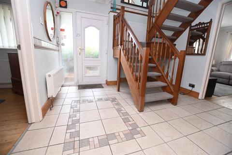 undefined, May Avenue, Canvey Island SS8