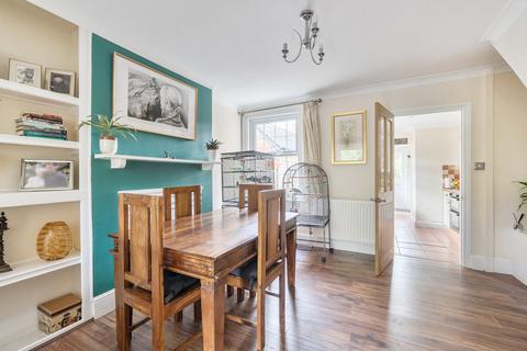 undefined, London Road, Berkshire RG40