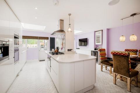 undefined, Larkswood Road, Chingford