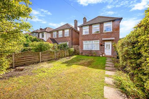 Lenvale Red Hill, Chislehurst, BR7 6DA