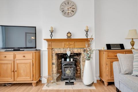 Lenvale Red Hill, Chislehurst, BR7 6DA