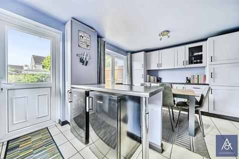 6 Avenue Bernard, Brackley, NN13 6LN