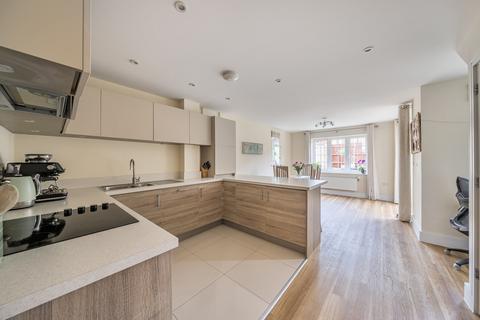 3 bedroom semi-detached house for sale, Smallbridge Road, Essex CB11