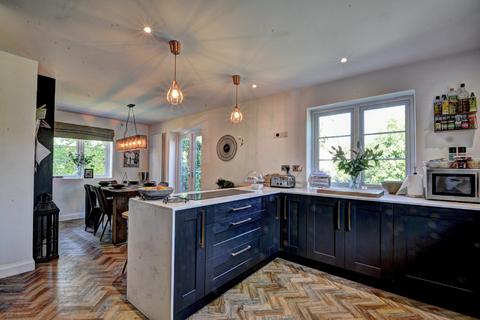 undefined, Old Croft Close, Kingston Blount, Chinnor, Oxfordshire