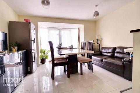 3 bedroom semi-detached house for sale, Gumcester Way, Godmanchester