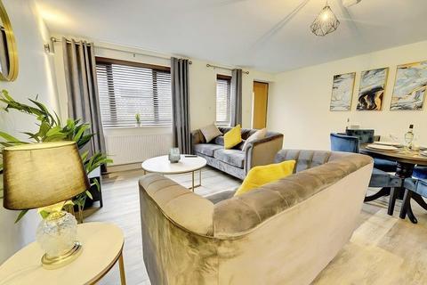 2 bedroom end of terrace house for sale, Fern Road, Harrogate
