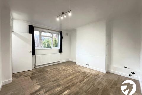 3 Alwold Crescent, London, SE12 9AF