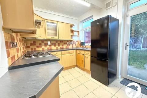 3 Alwold Crescent, London, SE12 9AF