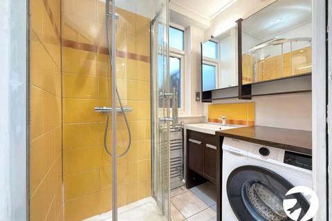 3 Alwold Crescent, London, SE12 9AF