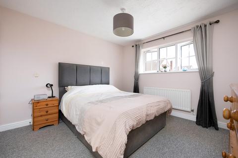 81 Lacock Gardens, Hilperton, Trowbridge, BA14 7TG