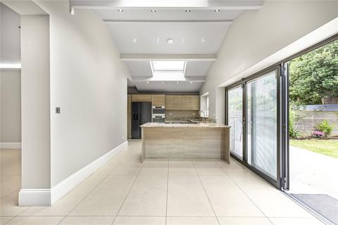 undefined, St. James's Avenue, Hampton Hill, Hampton, TW12