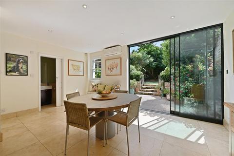 4 bedroom house for sale, Edith Road, London W14