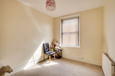 6 bedroom terraced house for sale, St. Marys Square, Newmarket CB8
