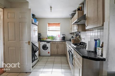 4 bedroom terraced house for sale, Caspian Close, Purfleet