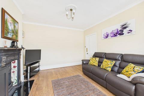 3 bedroom house for sale, Wilmot Road, Purley CR8