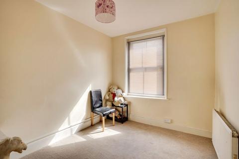 8 bedroom townhouse for sale, St. Marys Square, Newmarket, Suffolk, CB8 0HZ