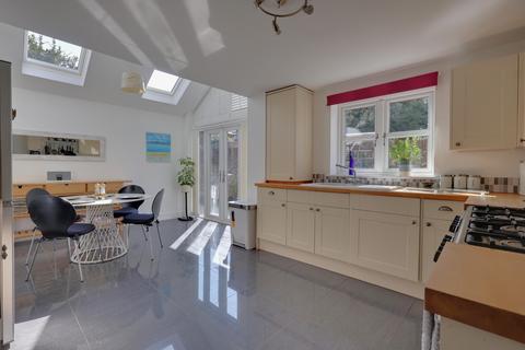 3 bedroom detached house for sale, Beechworth Road, Havant