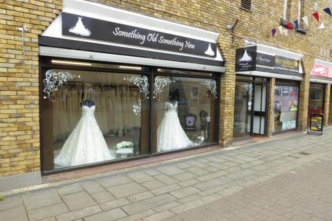 Retail property (high street) to rent, Pylewell Rd Southampton SO45 6AP