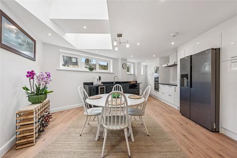 4 Amies Street, London, SW11 2JN