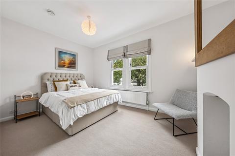 4 Amies Street, London, SW11 2JN
