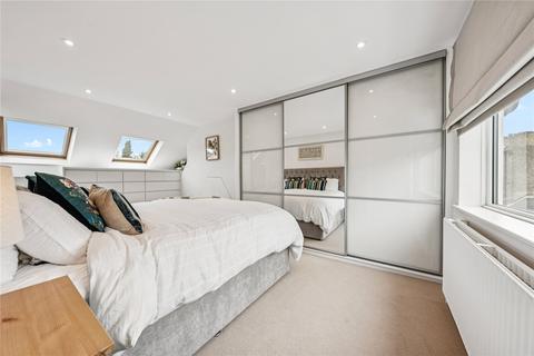 4 Amies Street, London, SW11 2JN